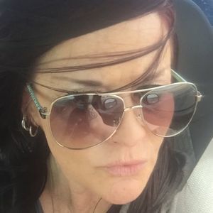 Meet your Posher, Tana